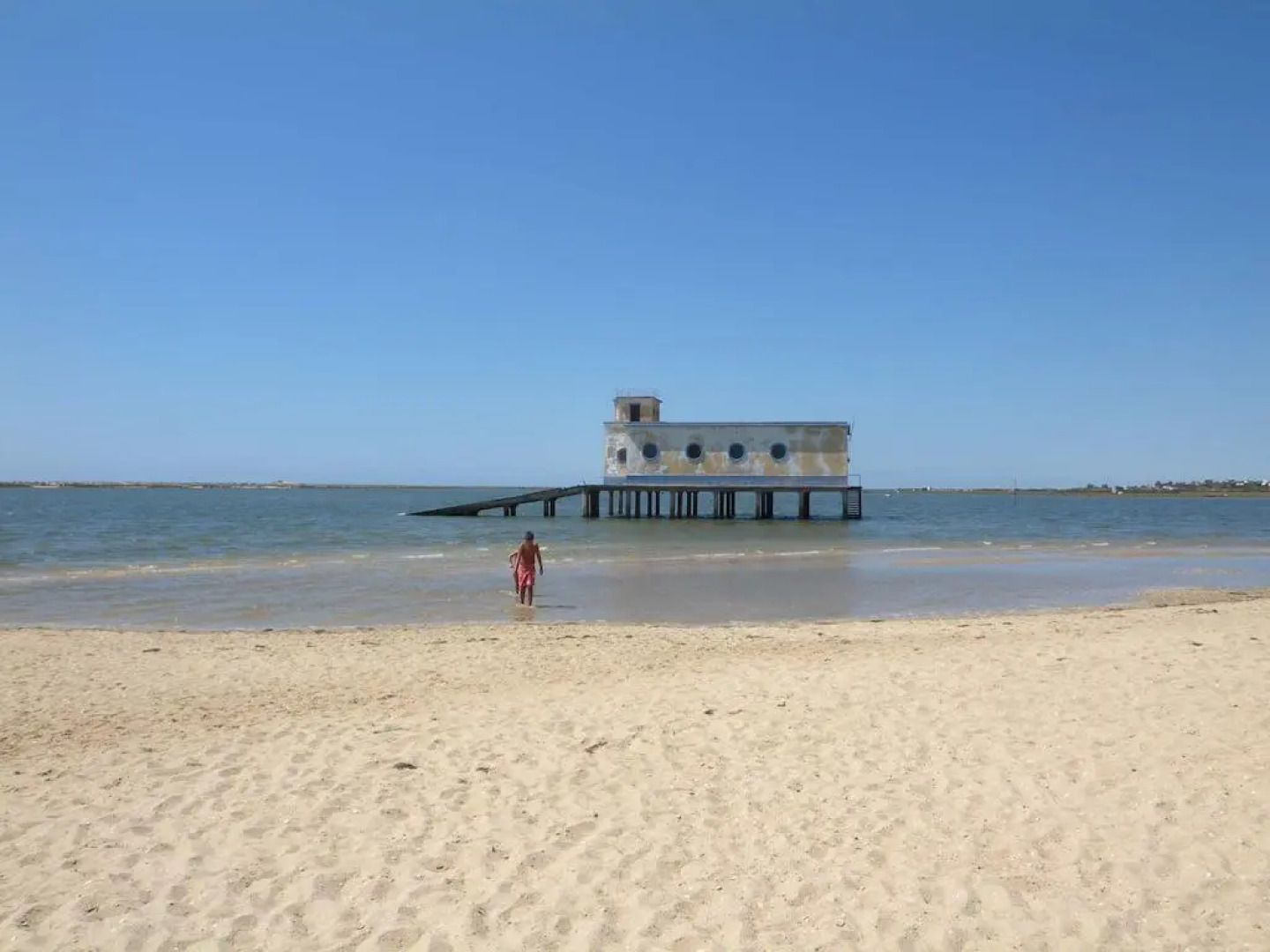 Fuzeta Beach Holiday Apartment