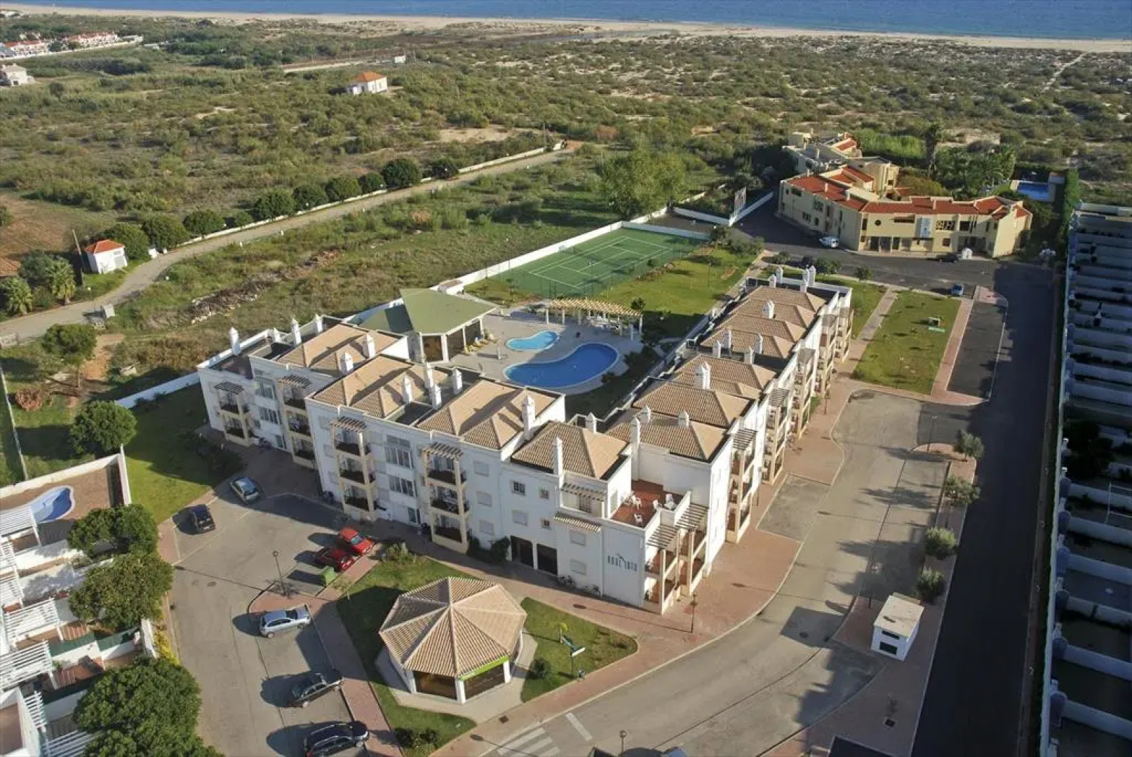 Praia da Lota Resort - Hotel & Apartments