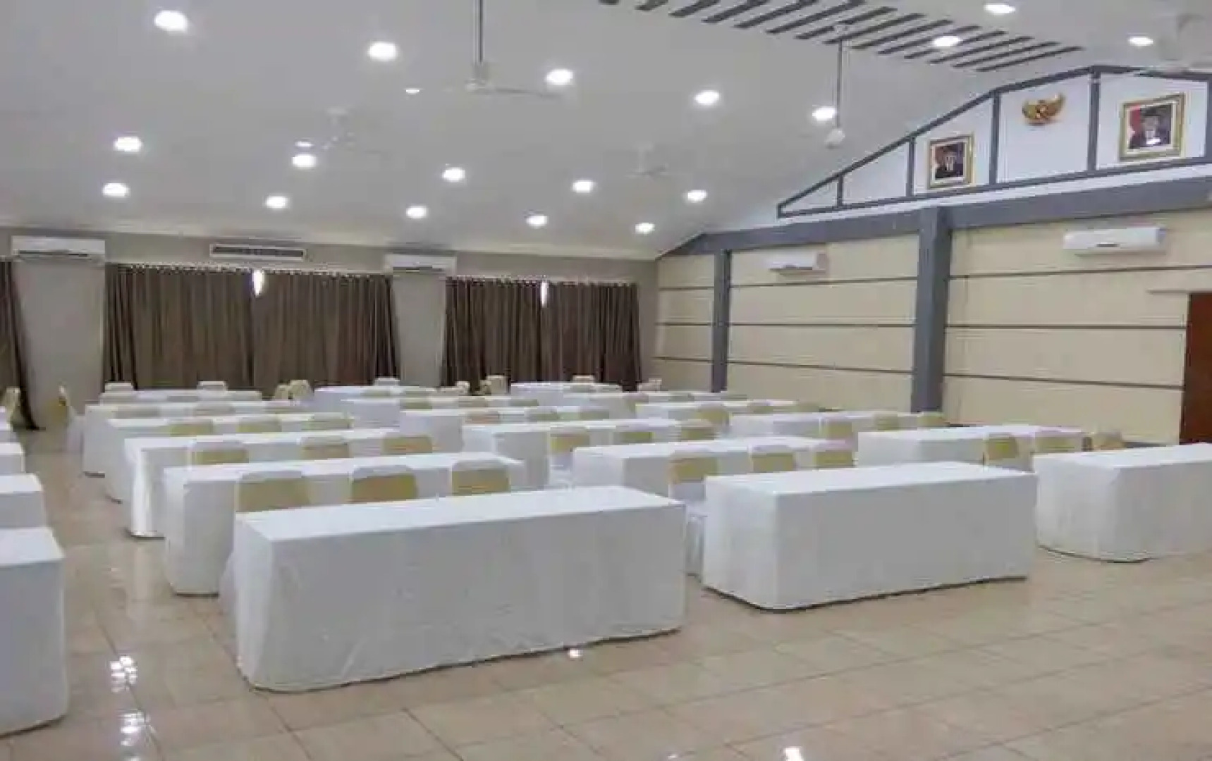 Bayu Amrta Hotel & Restaurant