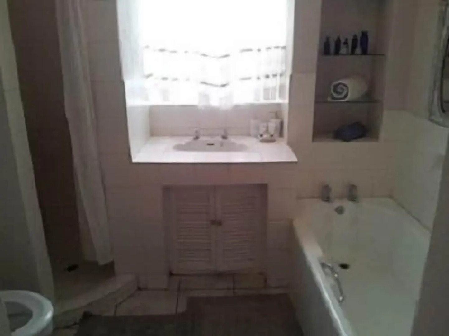 The Green Acorn Guest House