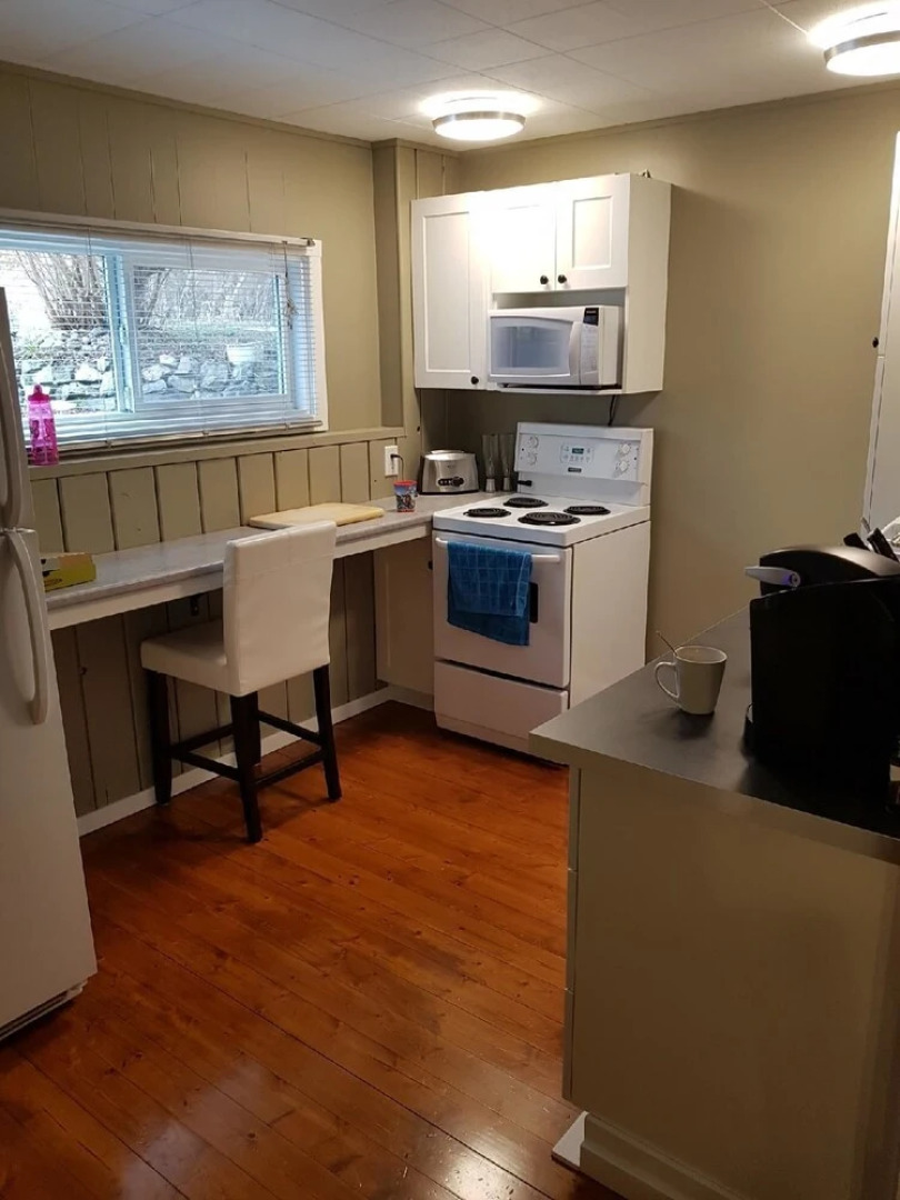 The Chirping Cricket Bed & Breakfast