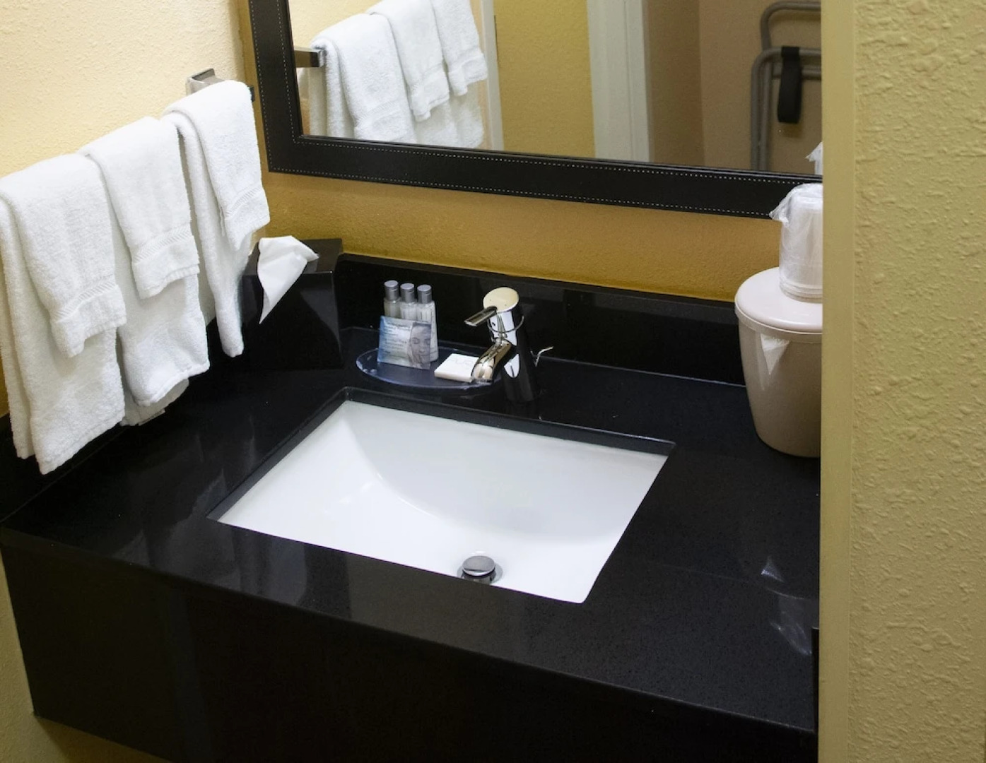 Fairfield Inn & Suites