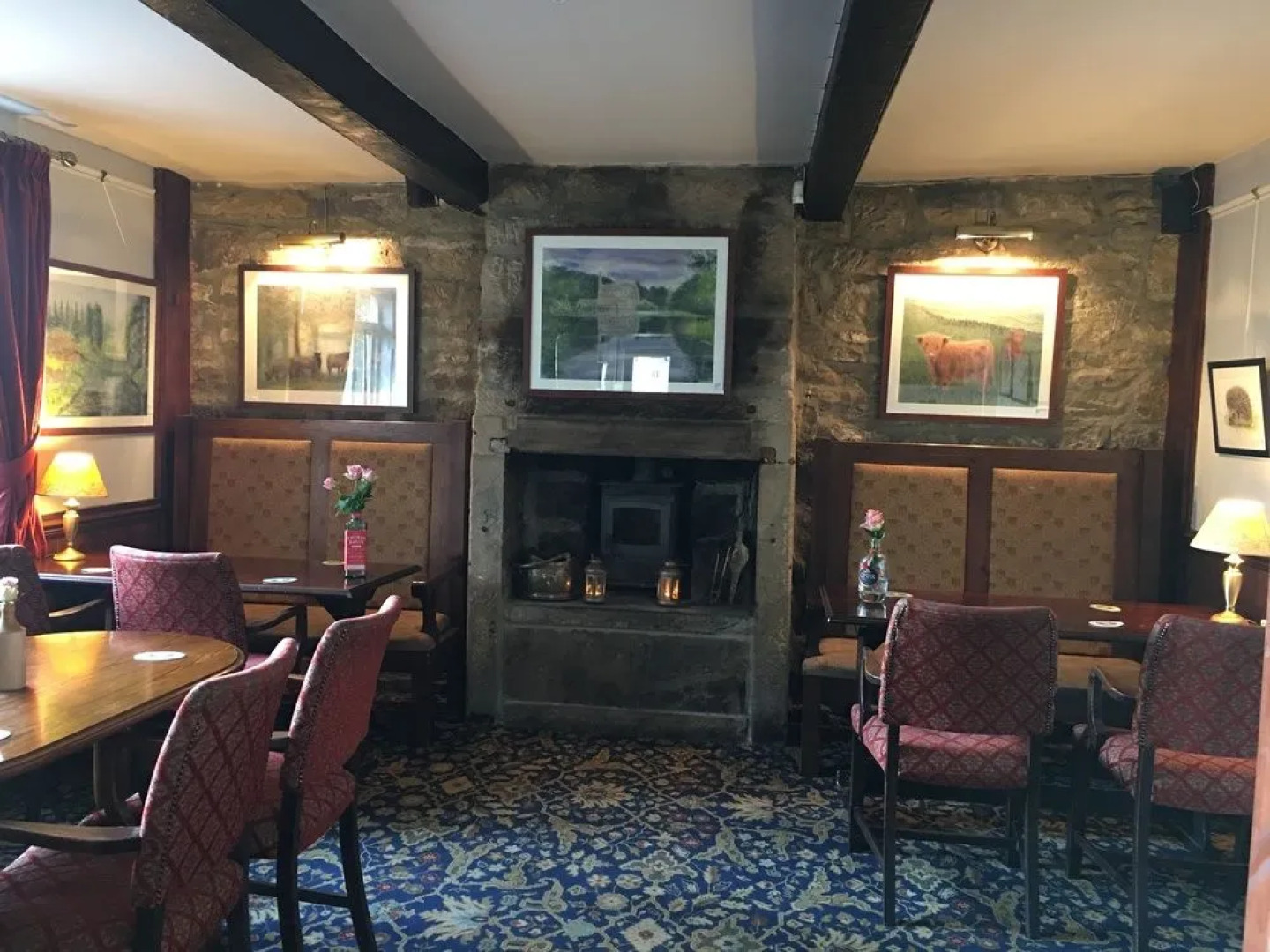 The Hare and Hounds Country Inn