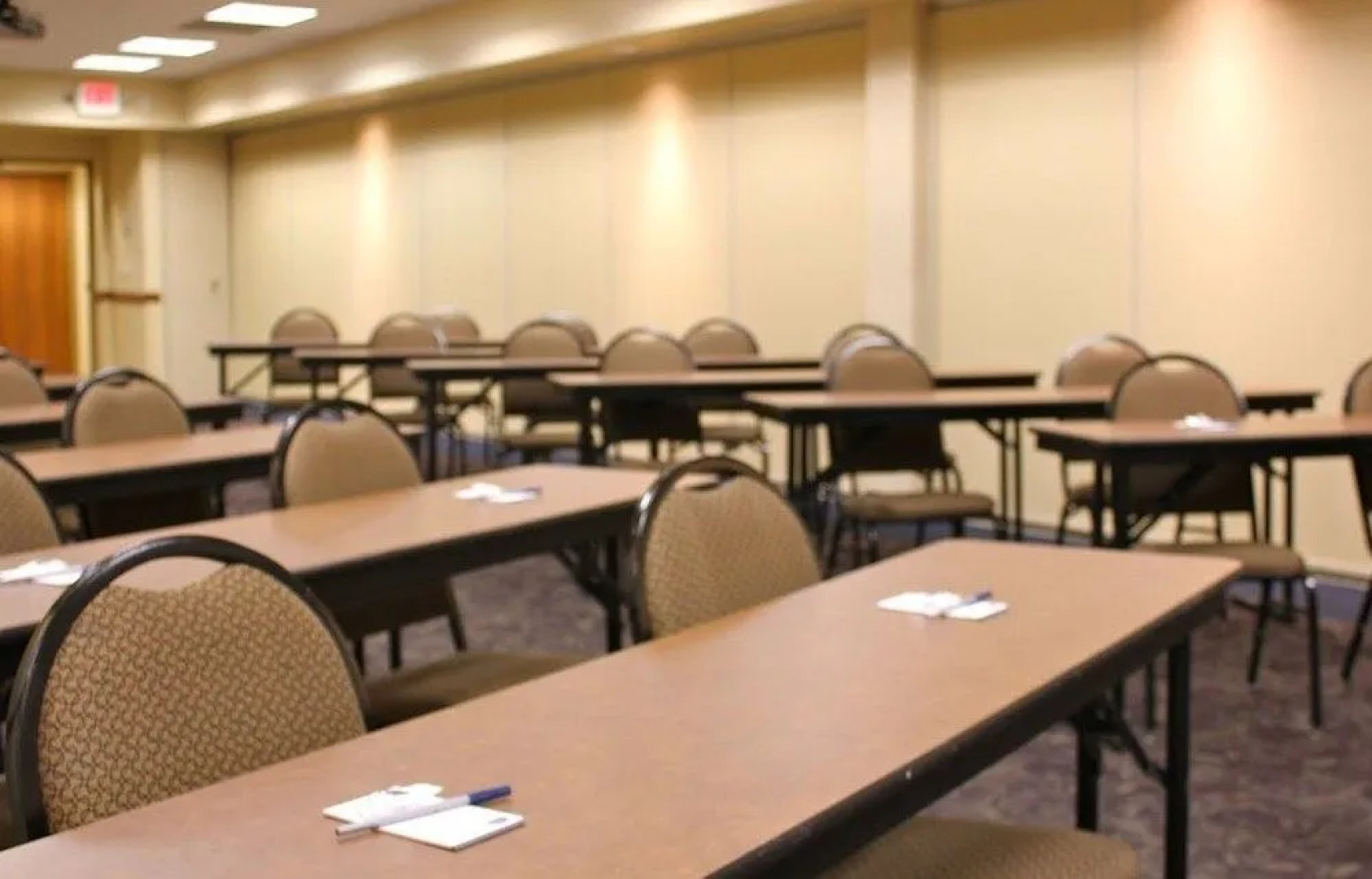 AmericInn Hotel & Suites Mankato — Conference Center