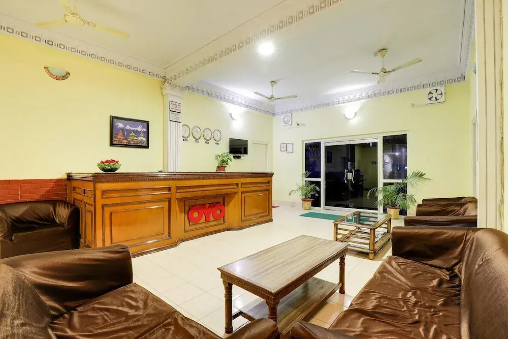 OYO 582 Hotel Lacoul