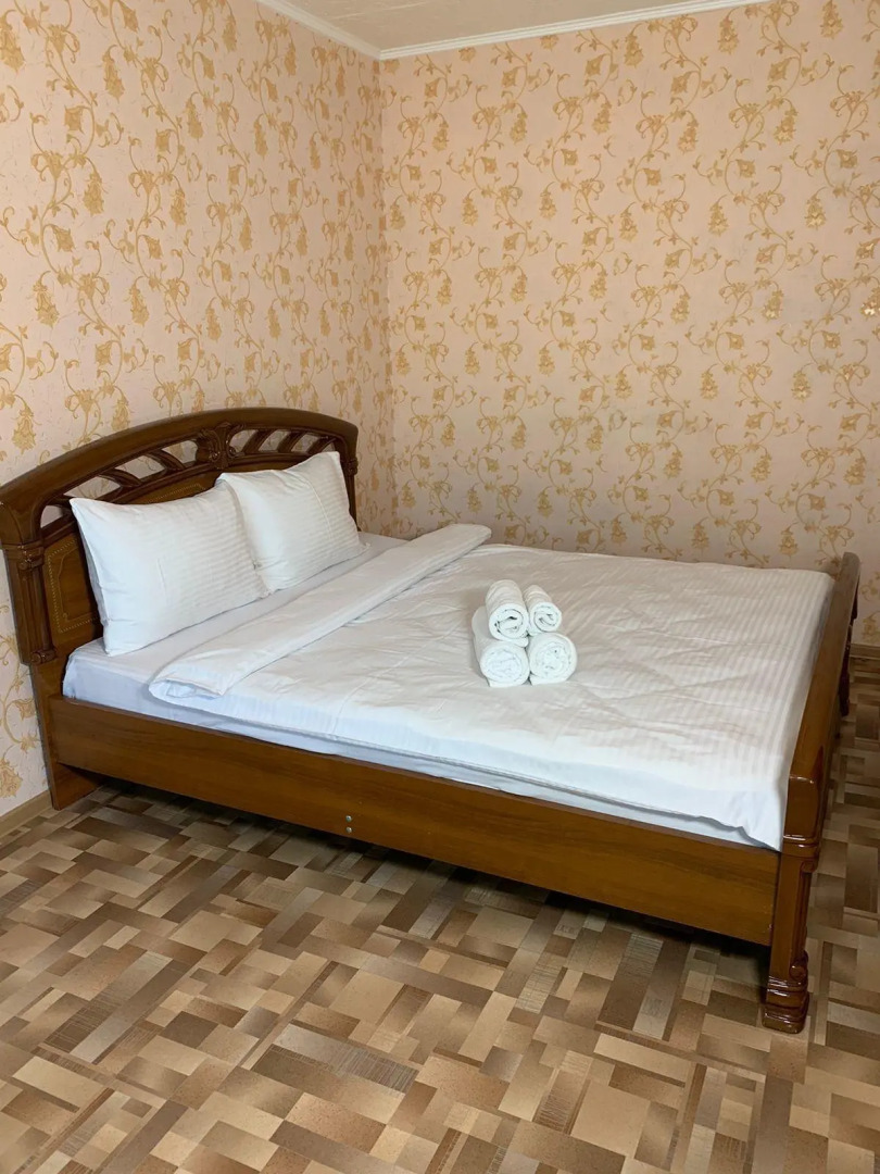 Хоум Отель на ул. Институтская, д. 7