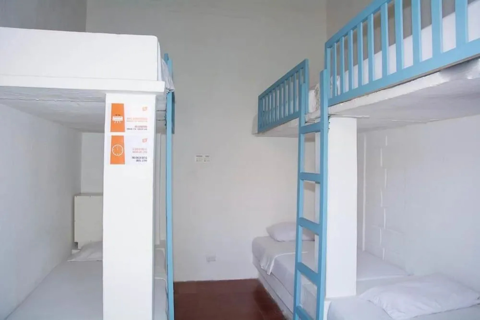 Media Luna Hostel Cartagena