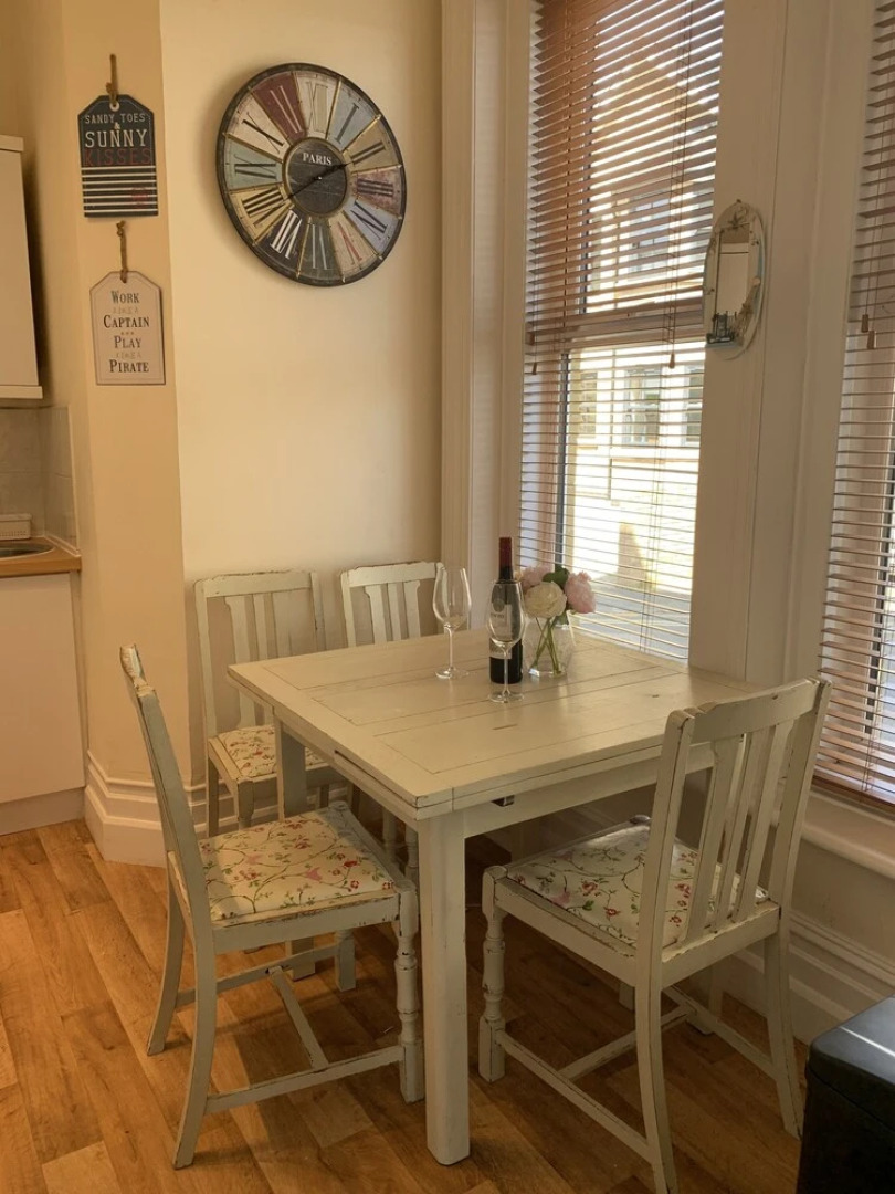 Charming 1-bed Apartment in Ventnor