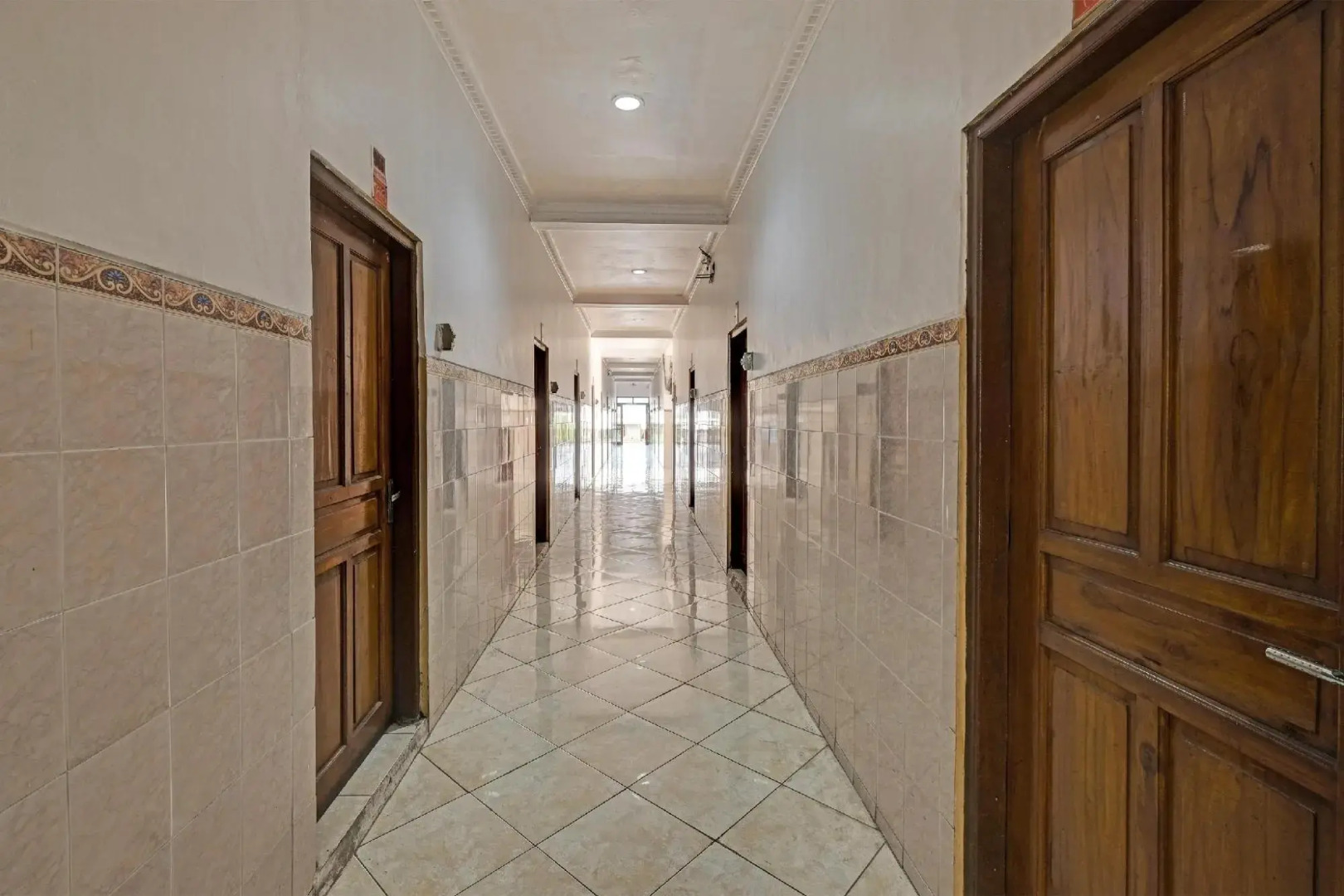 Collection O 91692 Hotel Citra Dewi 3 HillsNearUmbul Sidomukti