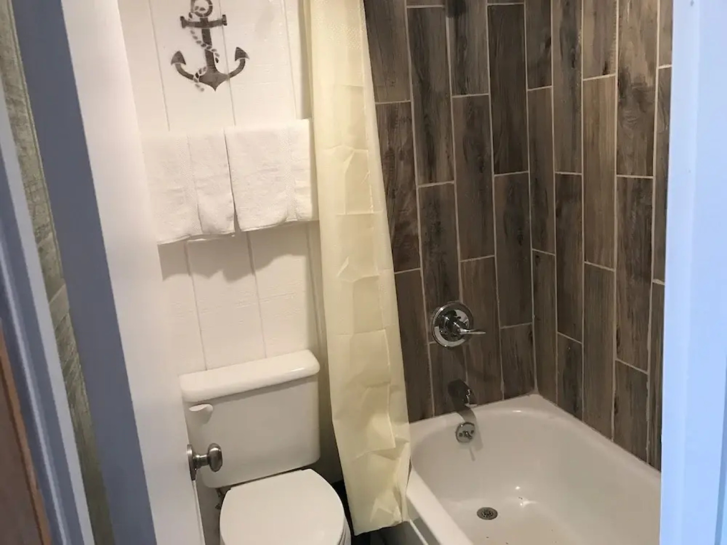 Falls of Rough Motel