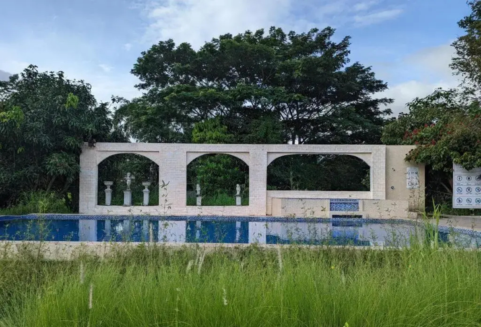 Rak Na Suan Pueng Resort