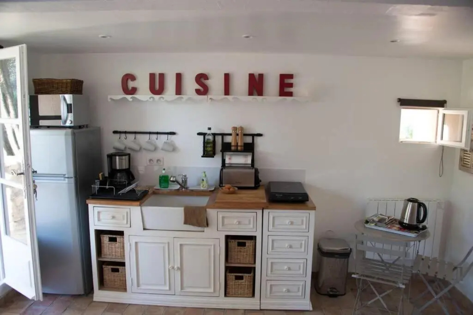 Studio Independant Dans Mas Provencal