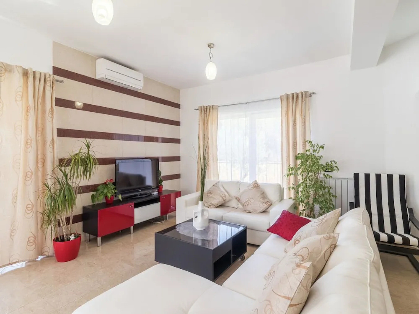 Villa in Pula With Pool Near Roman Arena