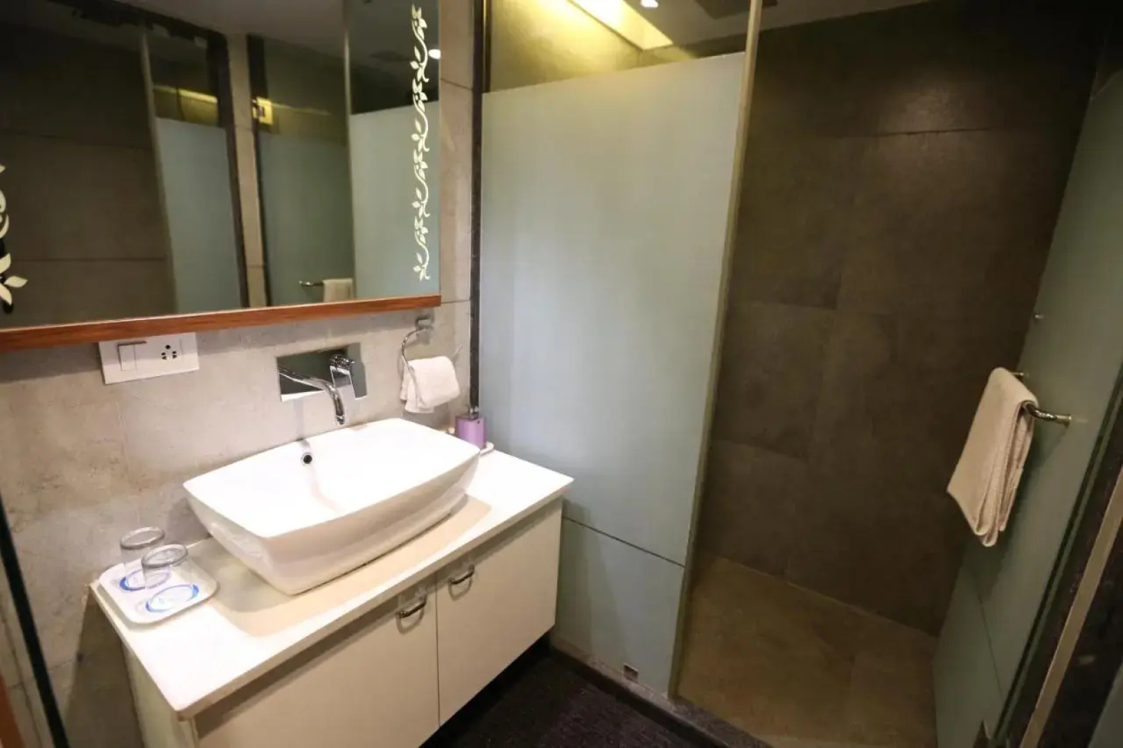 Silver Cloud Hotel & Banquets Ahmedabad