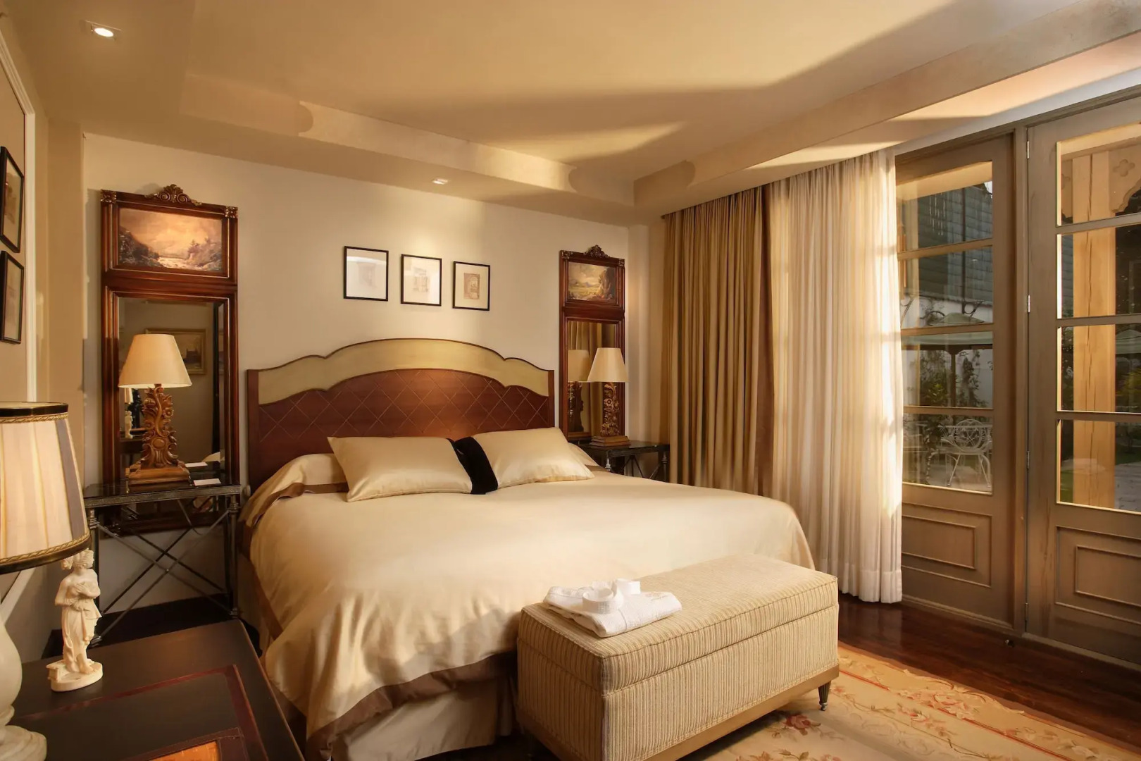 Mansión Alcázar Boutique Hotel