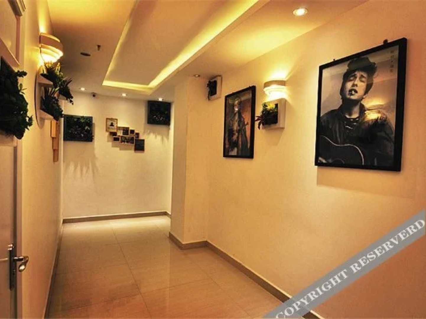 Pu'er Wanlin Theme Hotel