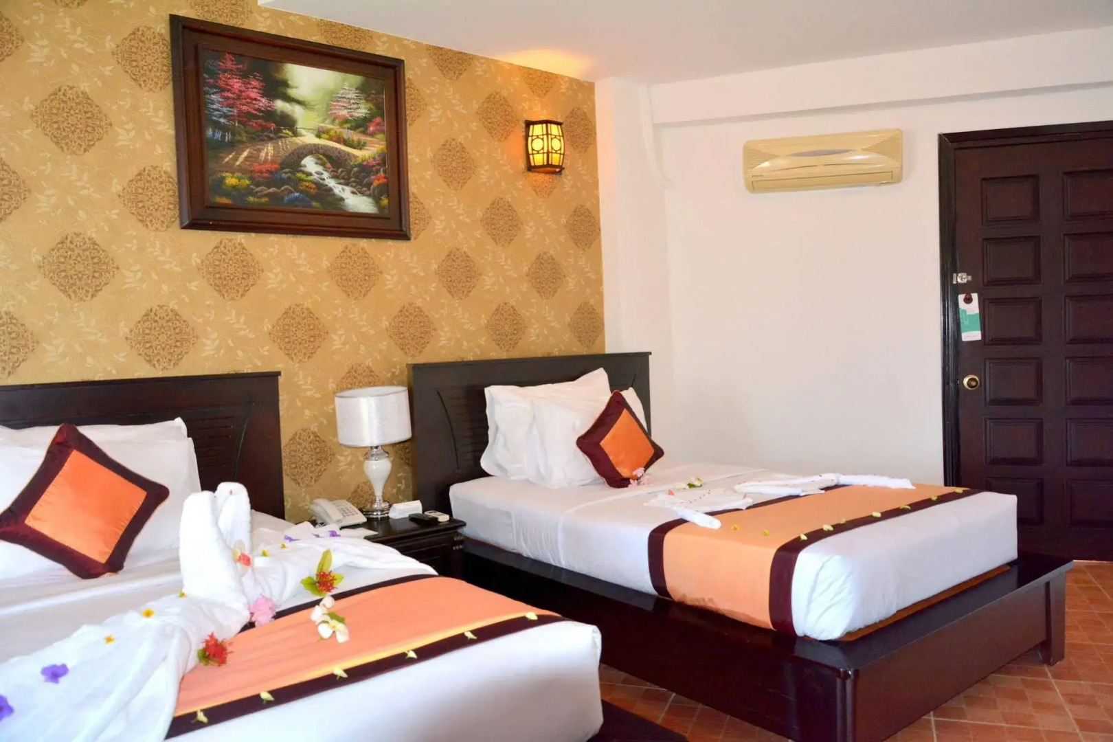 Sea Lion Beach Resort & Spa