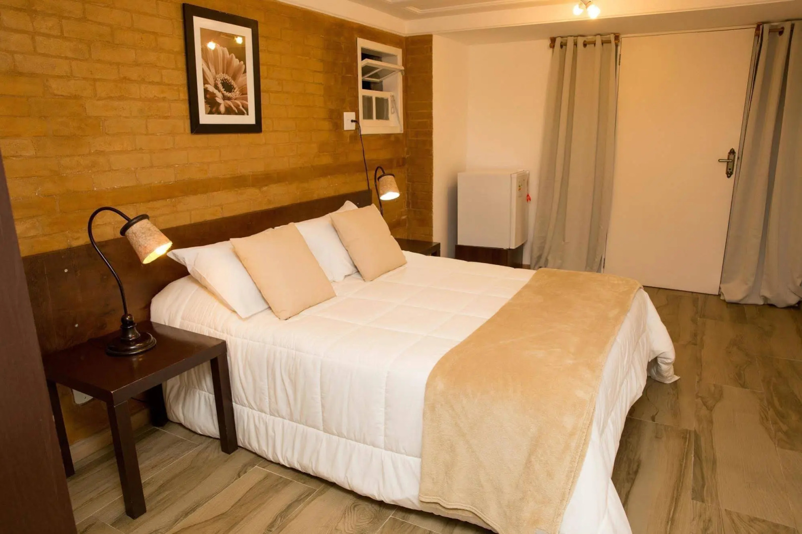 Vale Paraiso Pousada