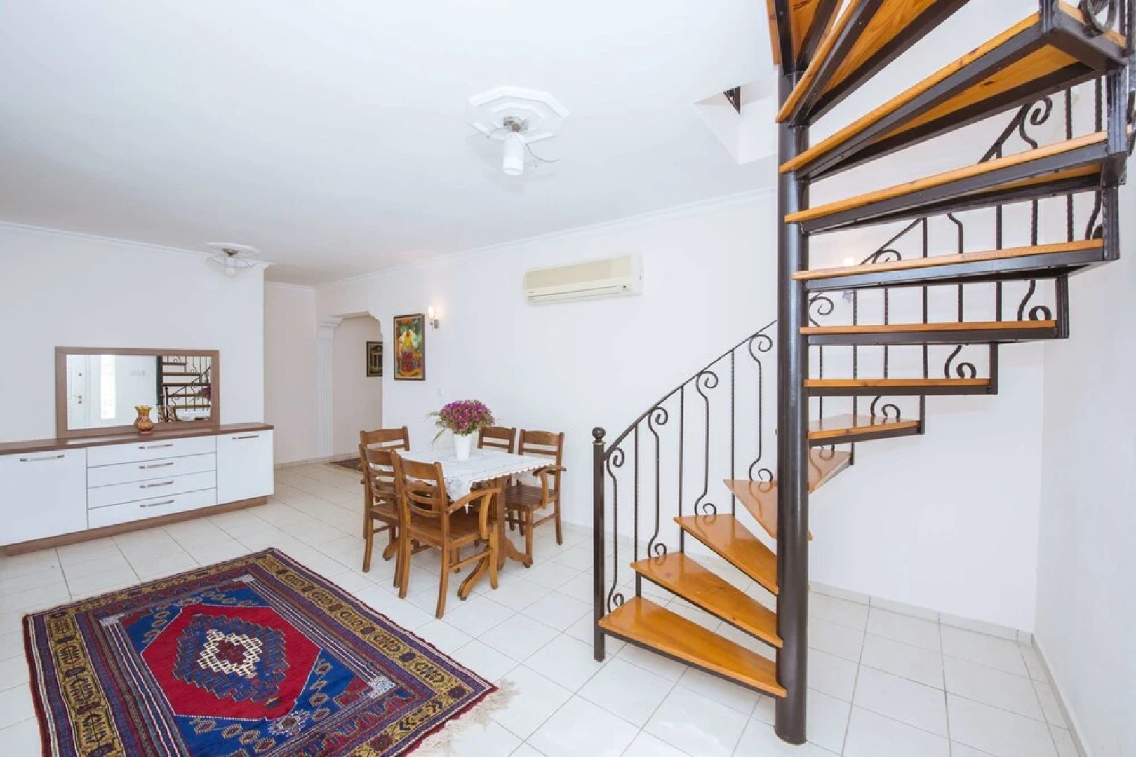 Infinity Yaniklar Villa