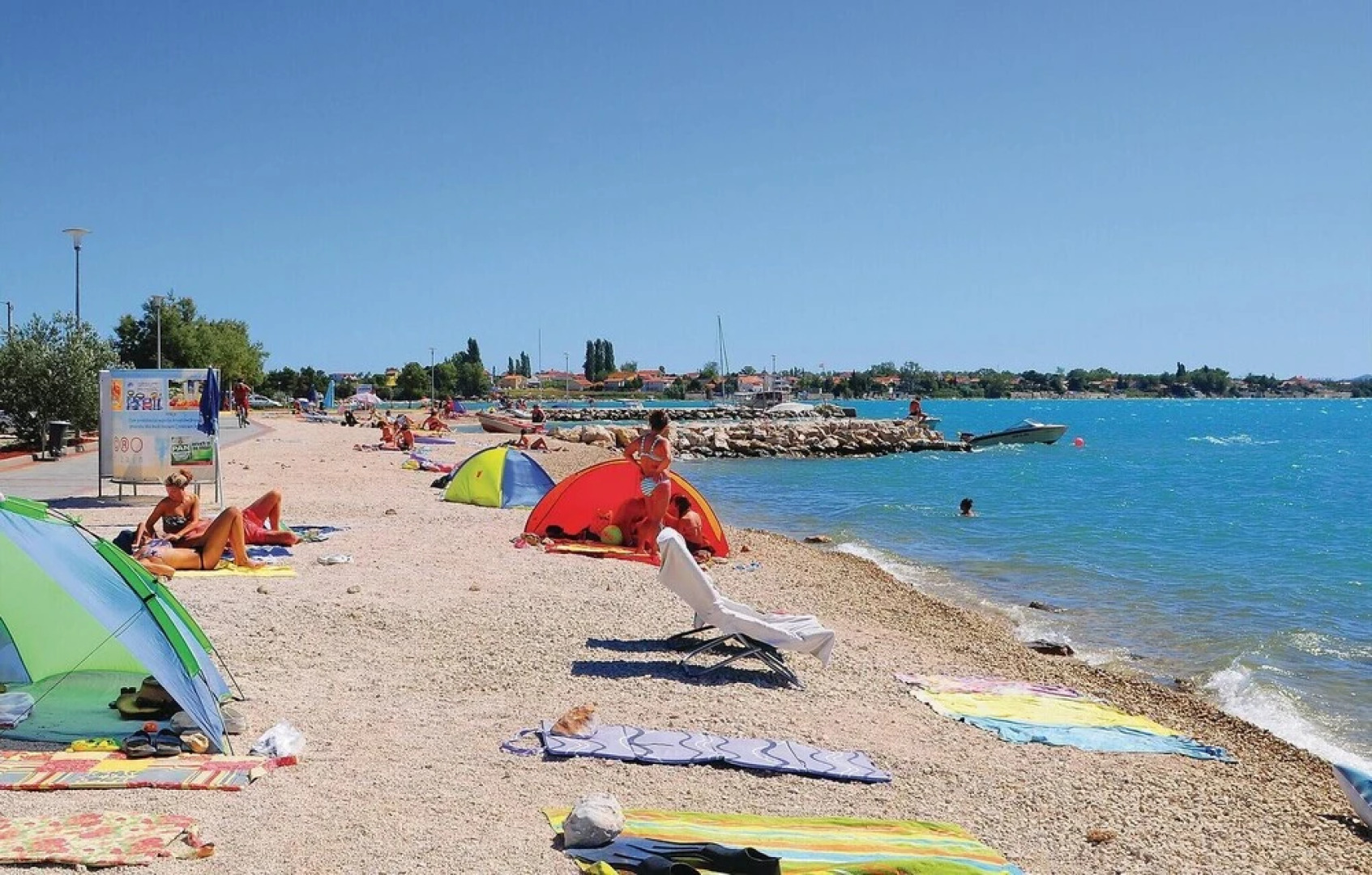 Beautiful Home in Vrsi With 4 Bedrooms, Wifi and Outdoor Swimming Pool