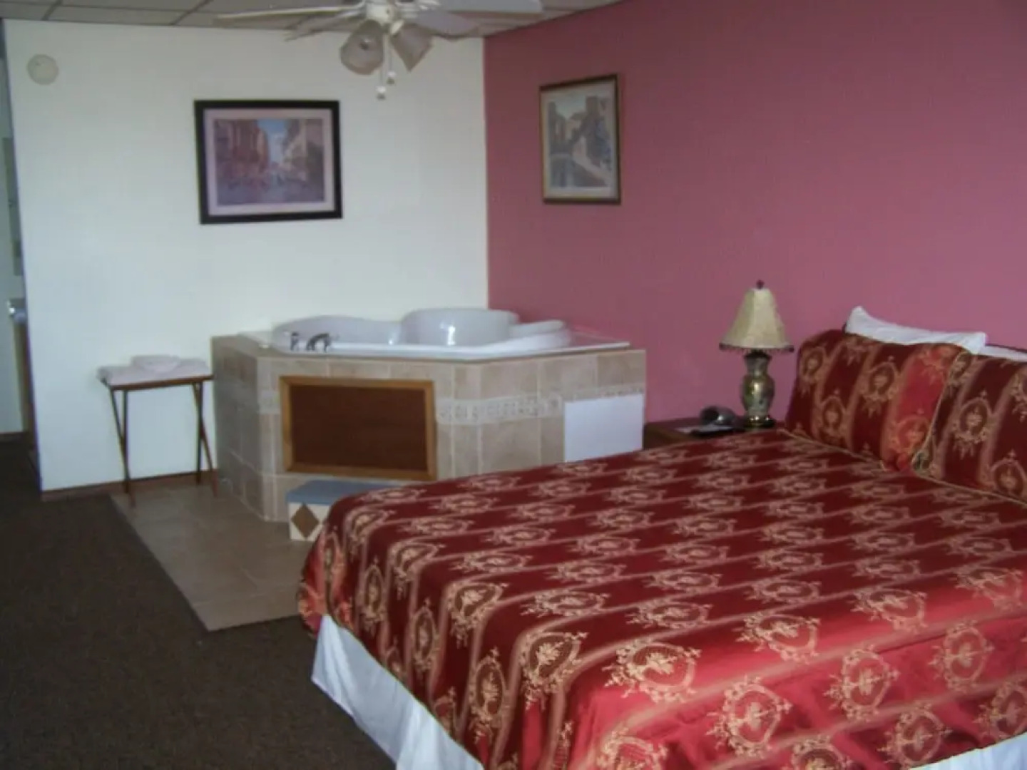 Pointe West Resort Motel