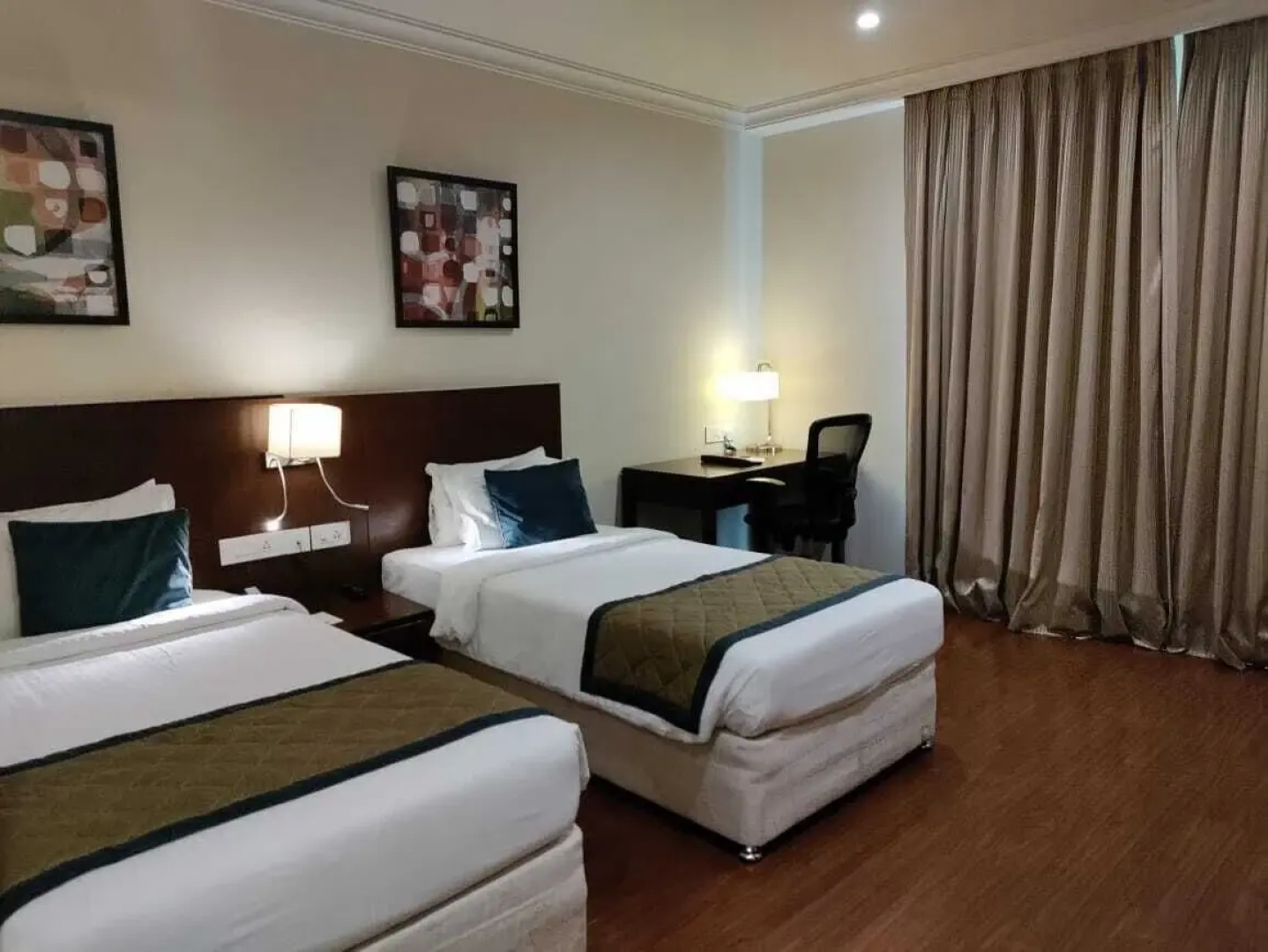 The Altruist Business Hotel