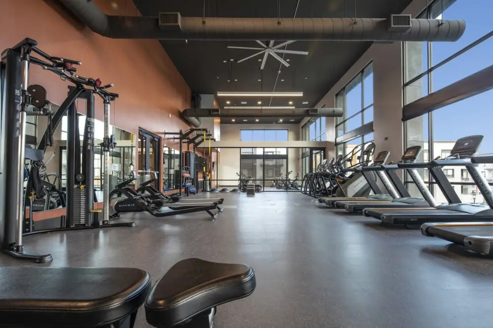 Global Luxury Suites in Menlo Park