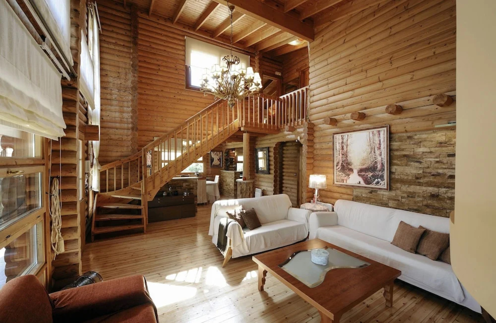 Lakkia - Wooden Residence