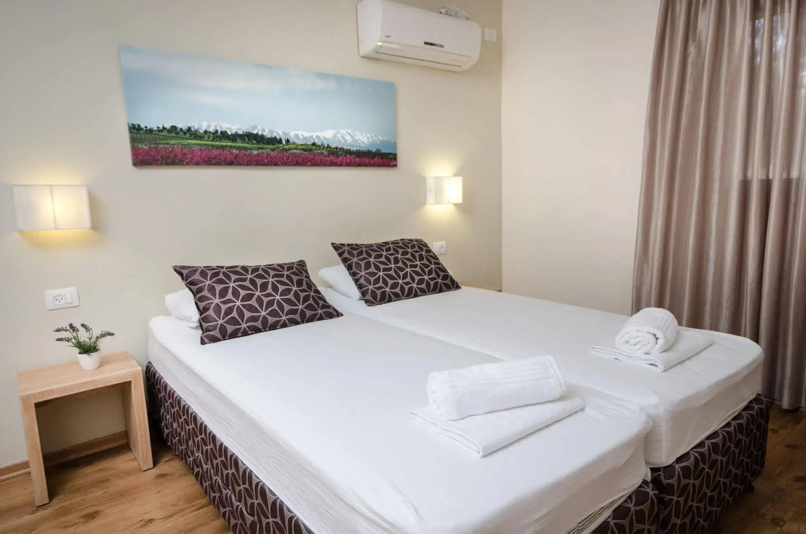 Kibbutz Malkiya Travel Hotel