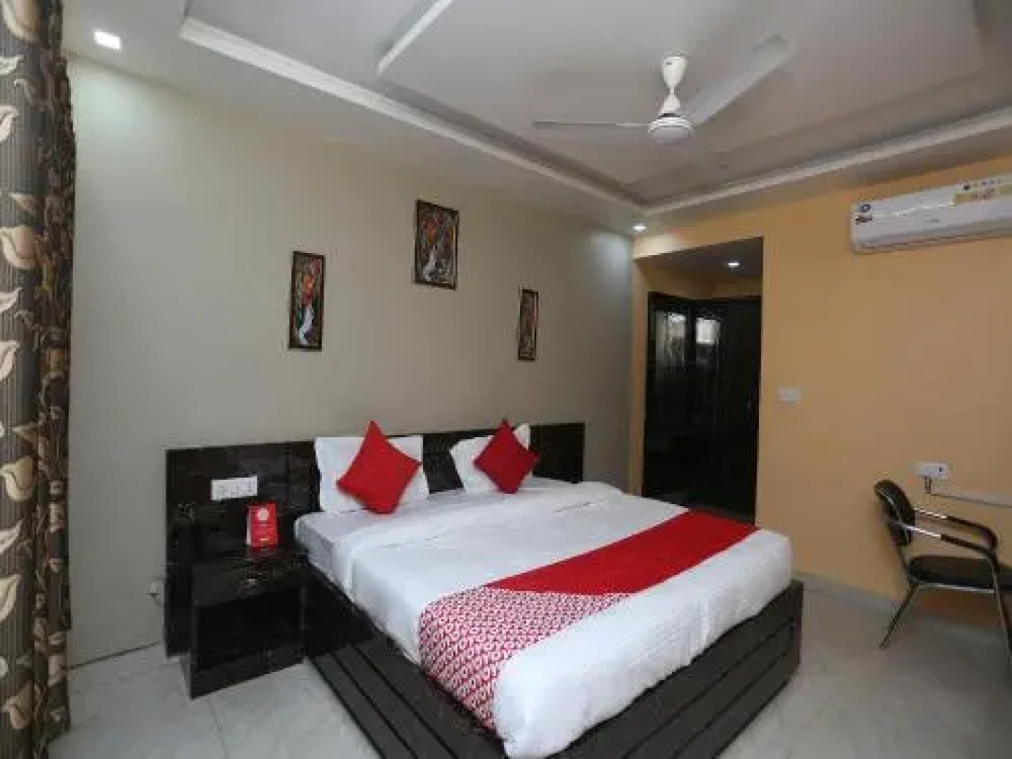 Oyo 26803 Hotel City Inn