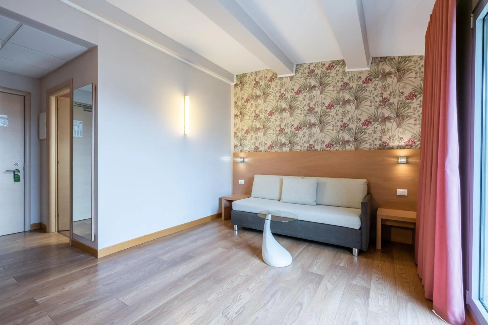 Sheraton® Suites Fort Lauderdale West