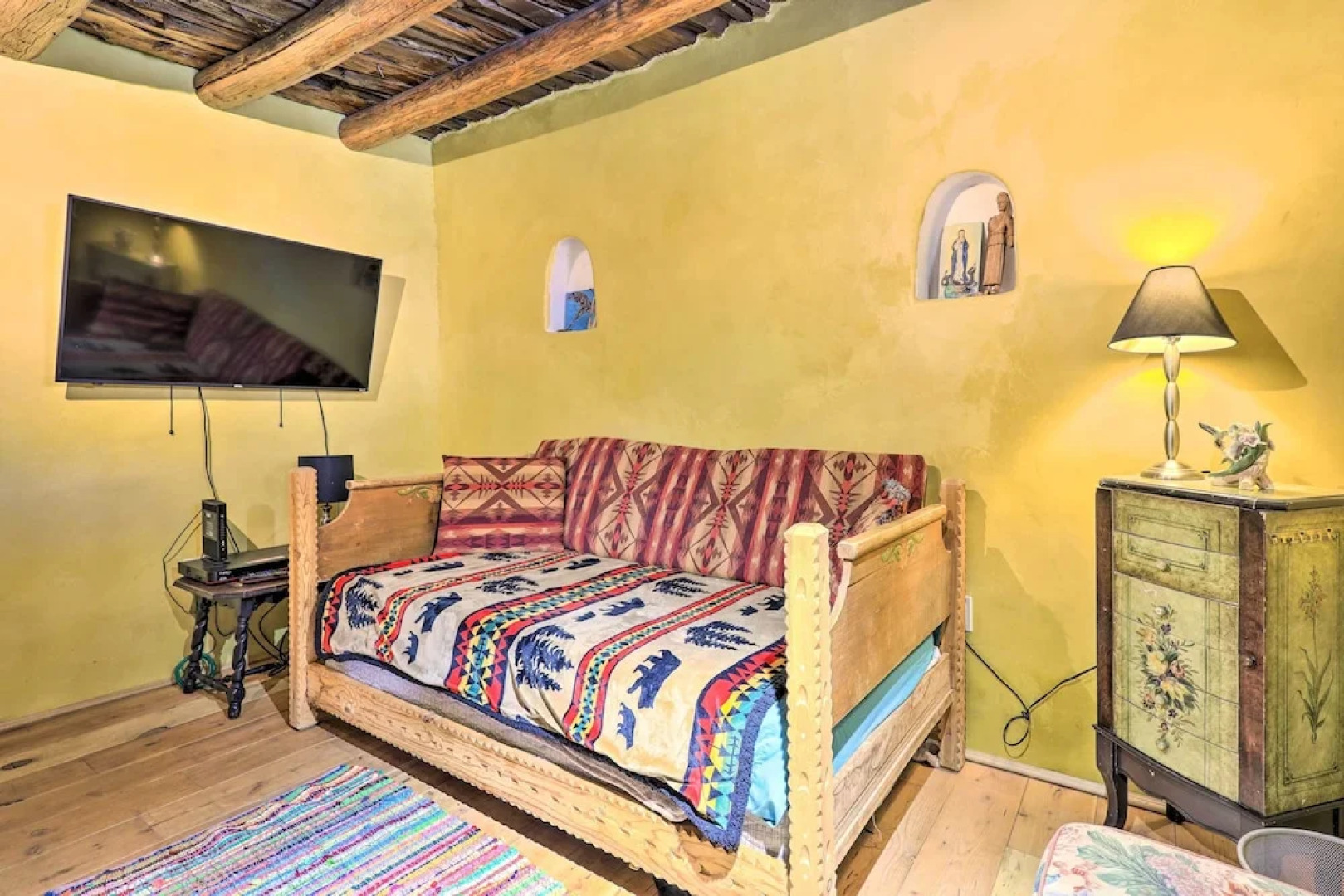 Artsy Santa Cruz Apartment w/ Shared Fire Pit!