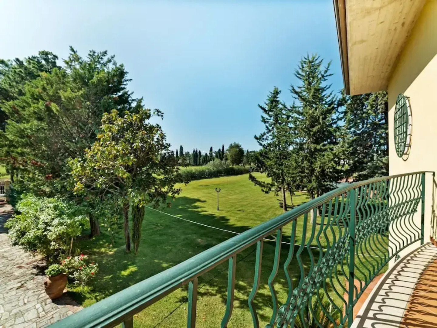 Villa With Pool Near Paestum