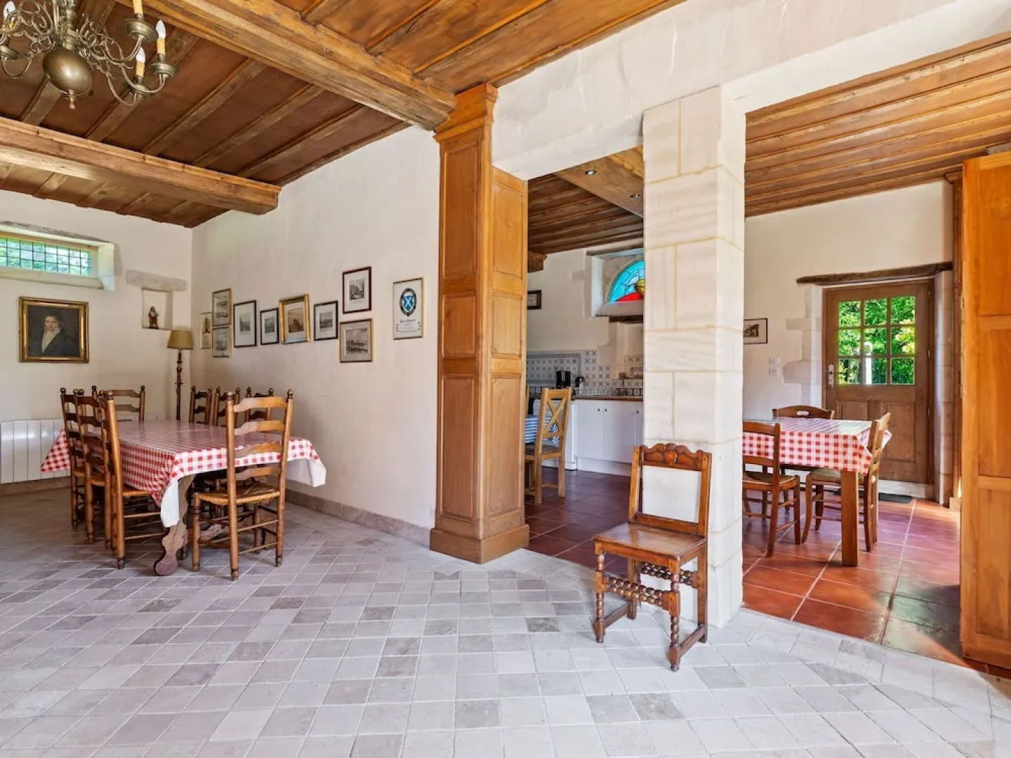 Holiday Home in Le Manoir With Jacuzzi in Summer