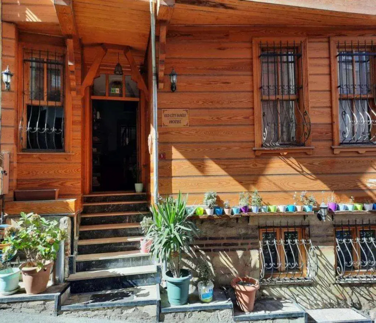 Old City Family Hotel