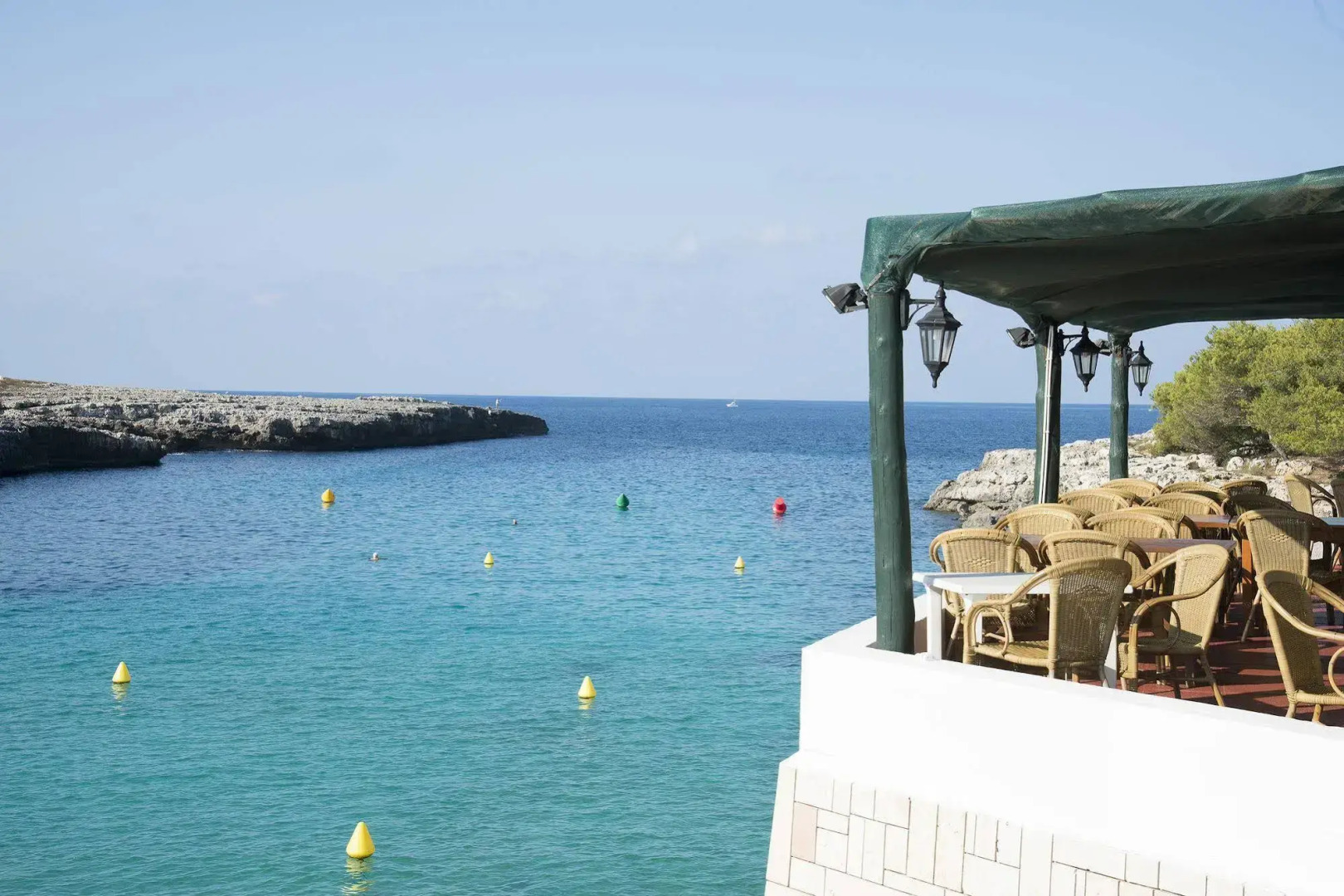 Apartamentos Cala Blanca