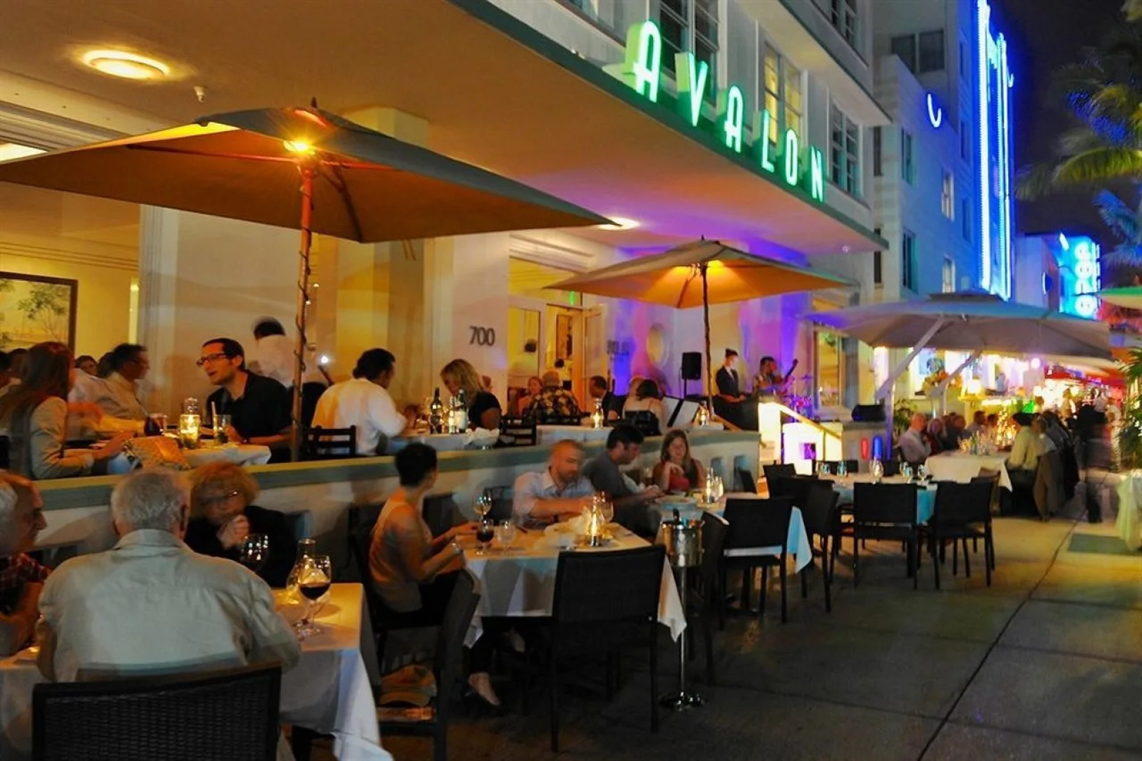 Avalon Hotel