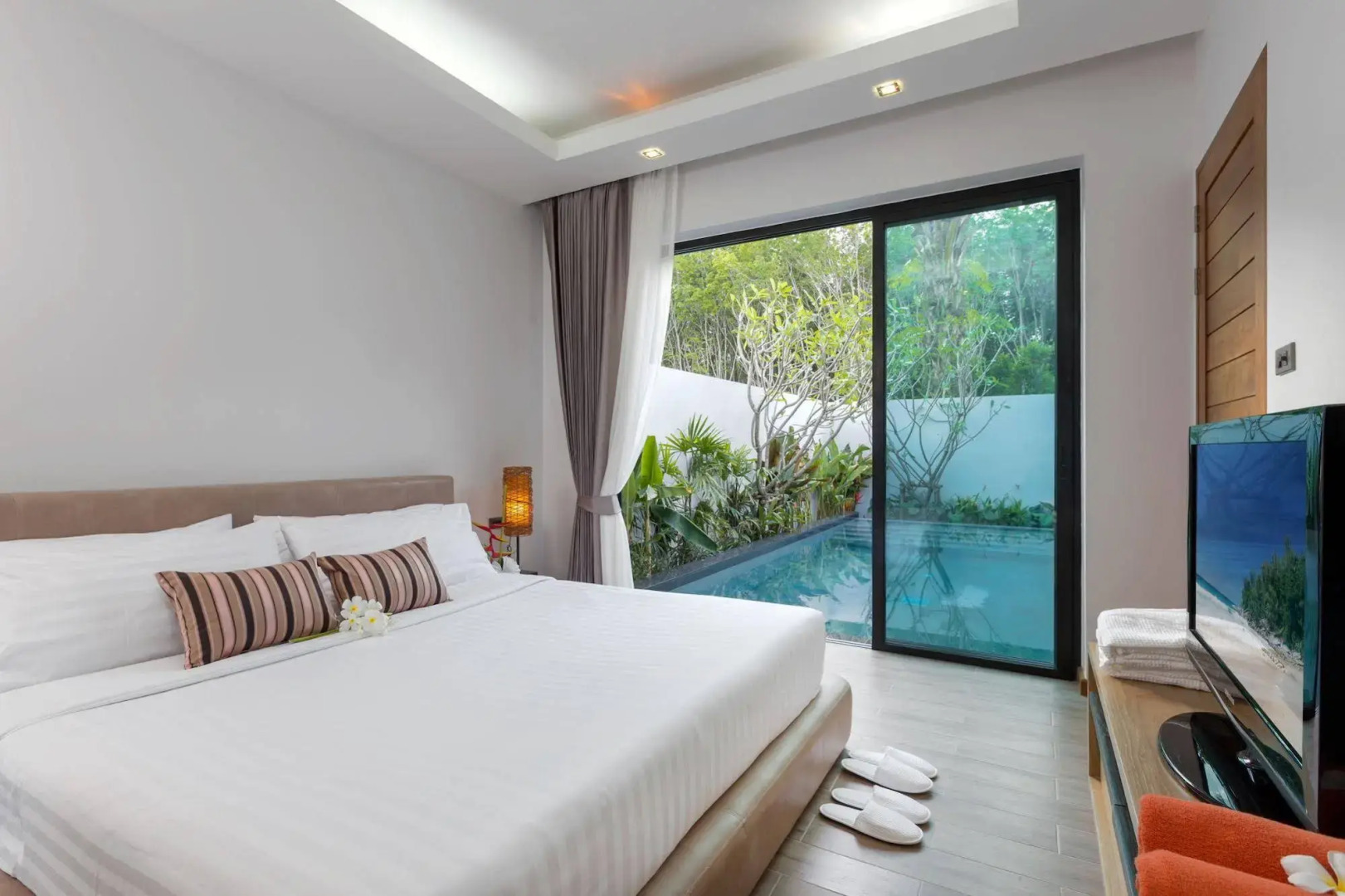La Ville Phuket Pool Villa
