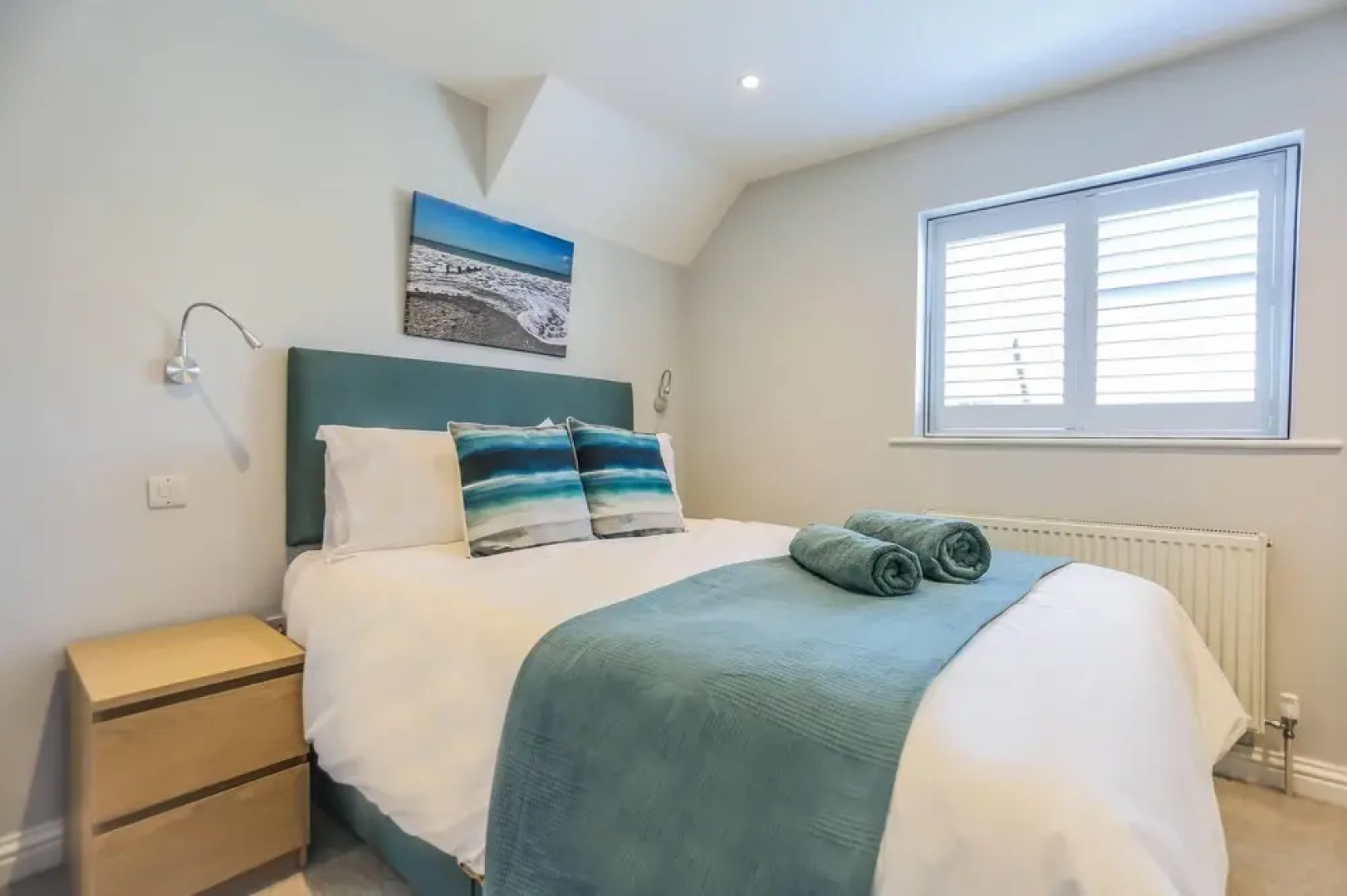 Seascape - 4 bed Home in Bracklesham Bay