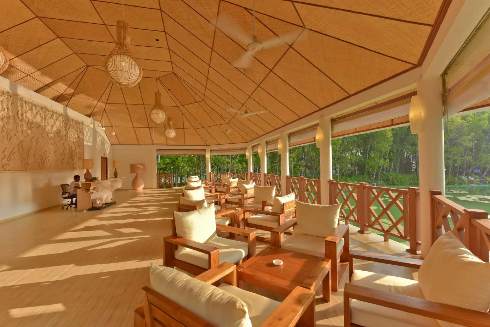 Dreamland Unique Sea and Lake Resort Spa