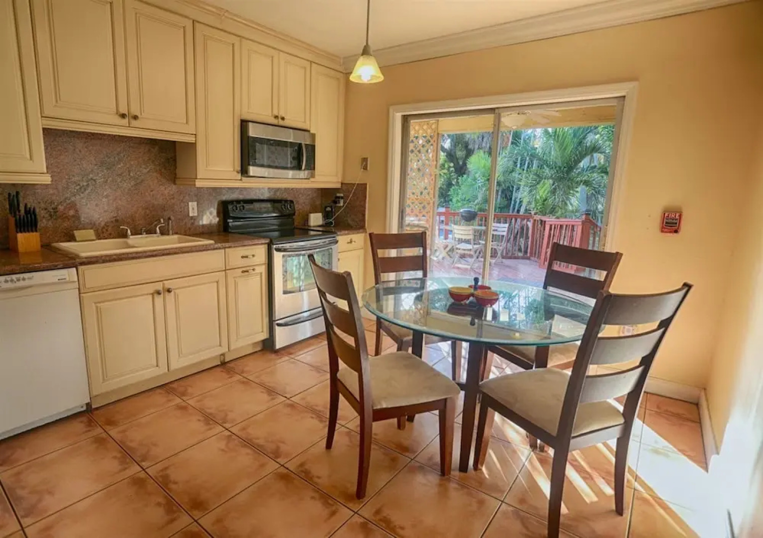 Spacious & Conveniently Located Miami Airport Home