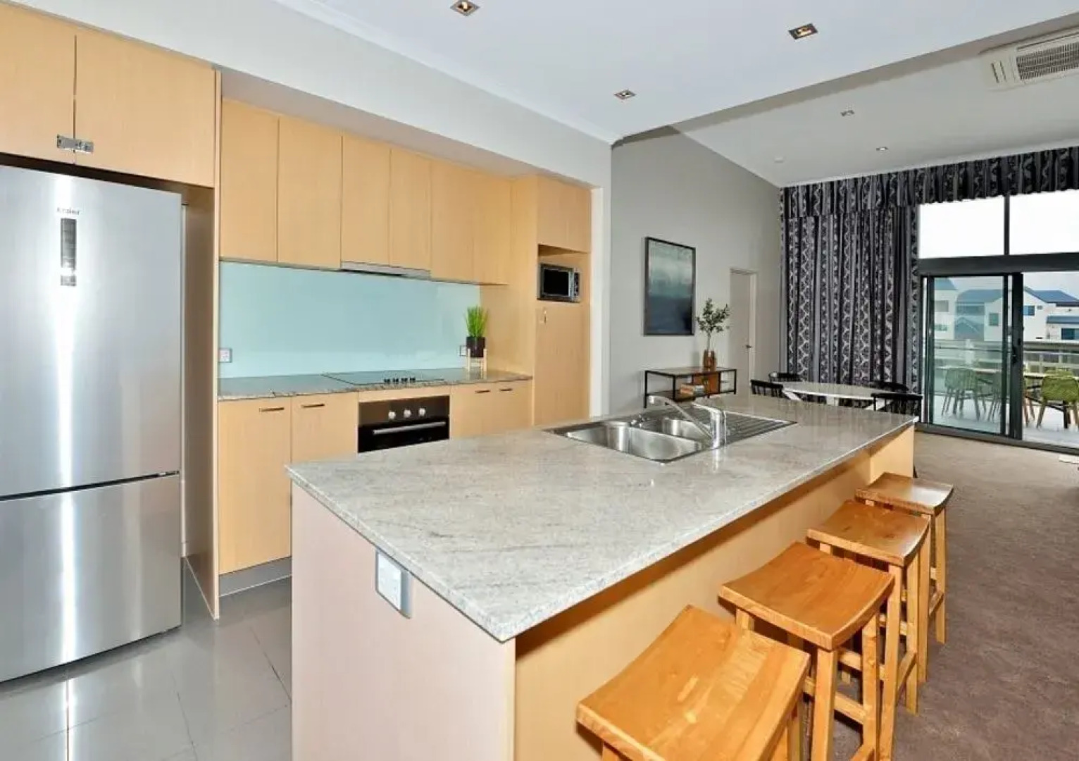 Mandurah Private Collection