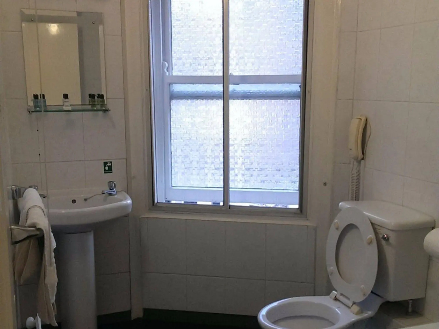 The Huddersfield Hotel