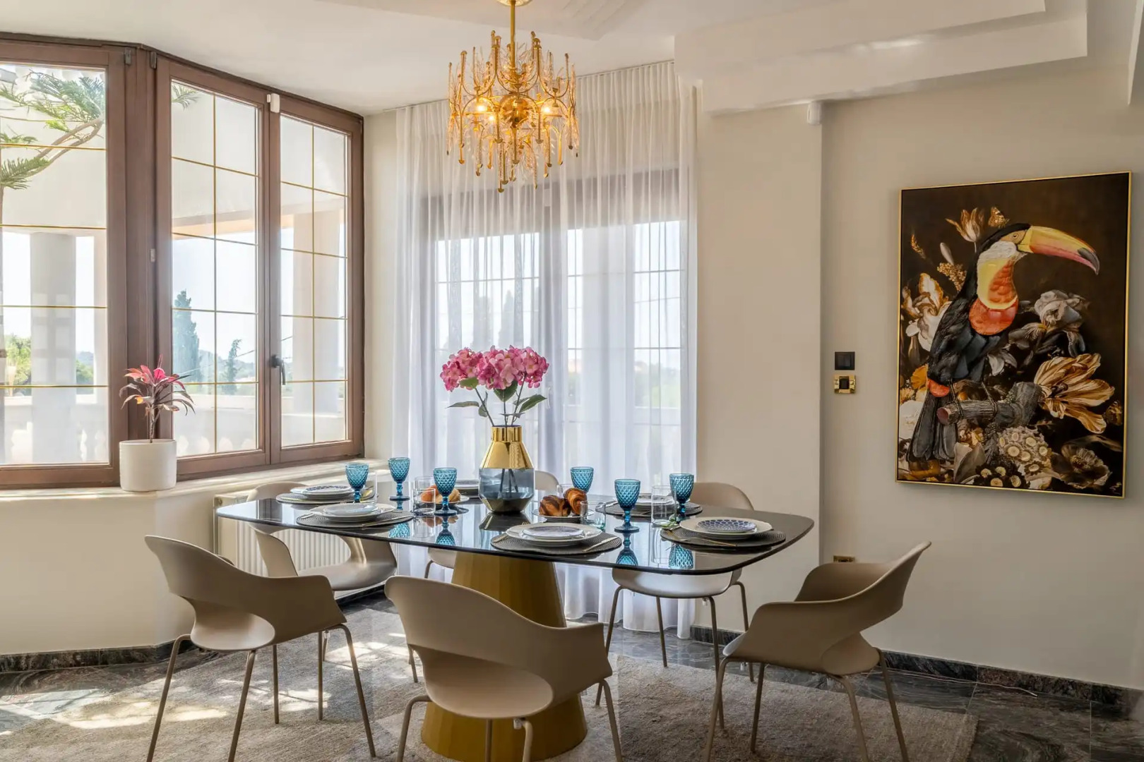 Red Rose Luxury Villa