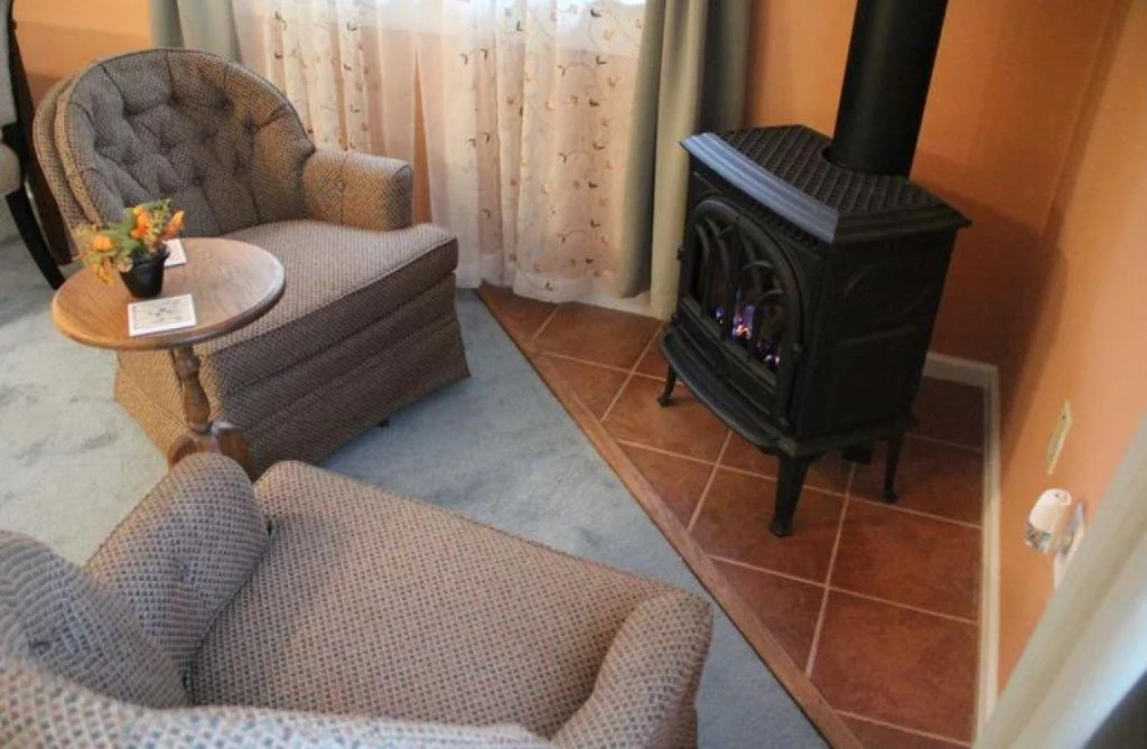 Moon Shadow Bed & Breakfast