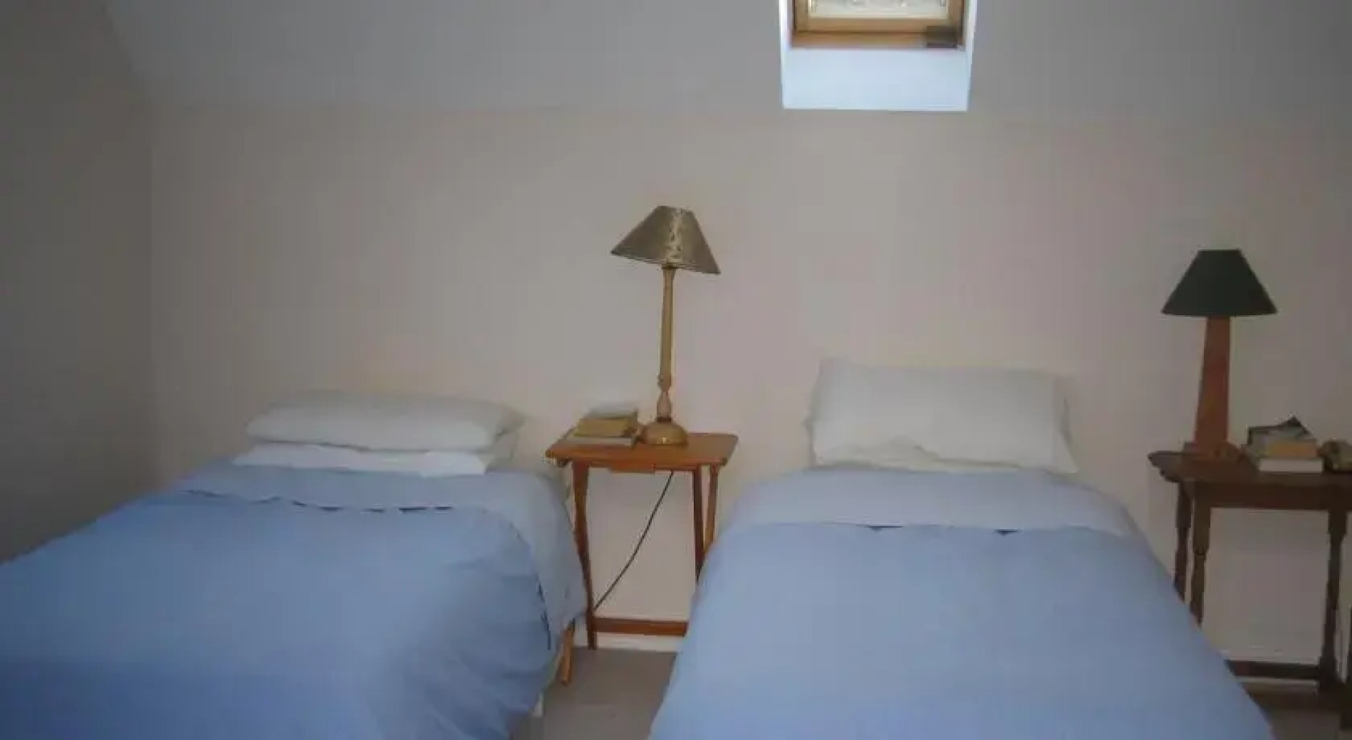 Nire Valley River Cottage