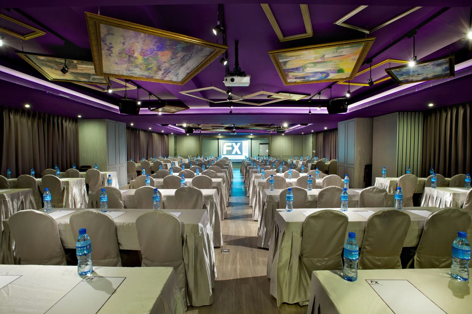 FX Hotel Tainan MinSheng Road Branch