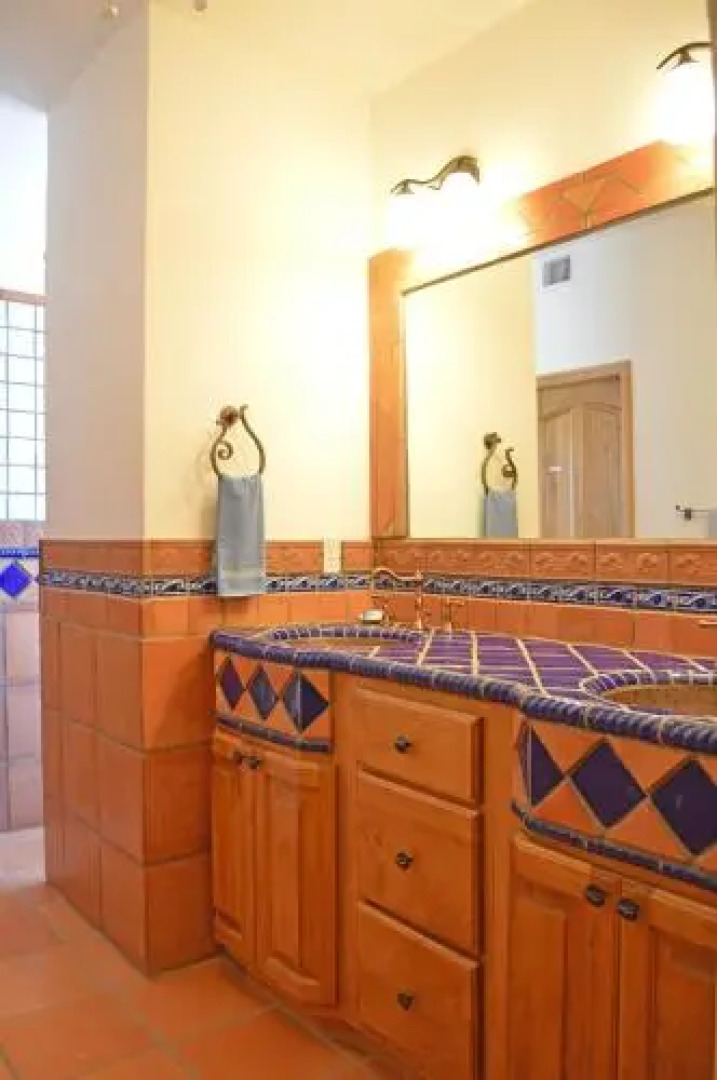 Casa de Paraiso by RedAwning