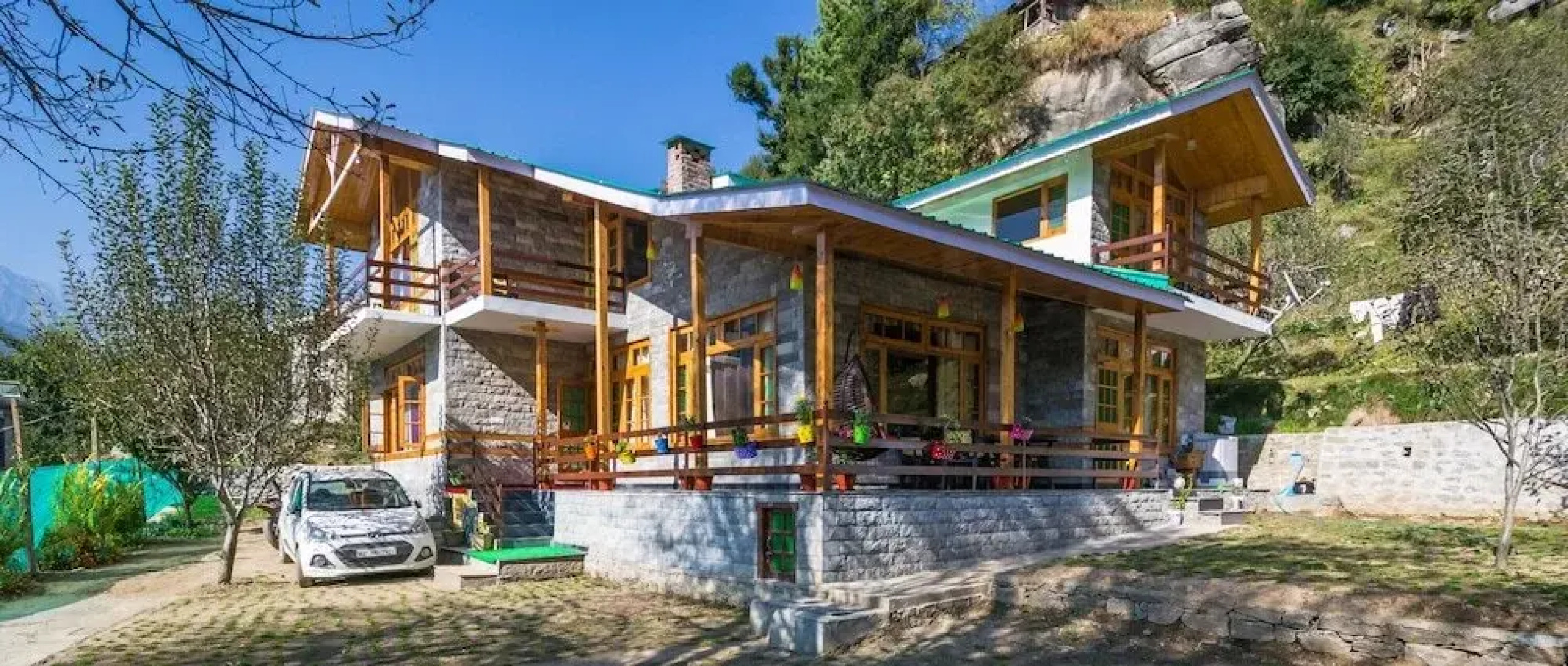 V Resorts Mantra Cottage Manali