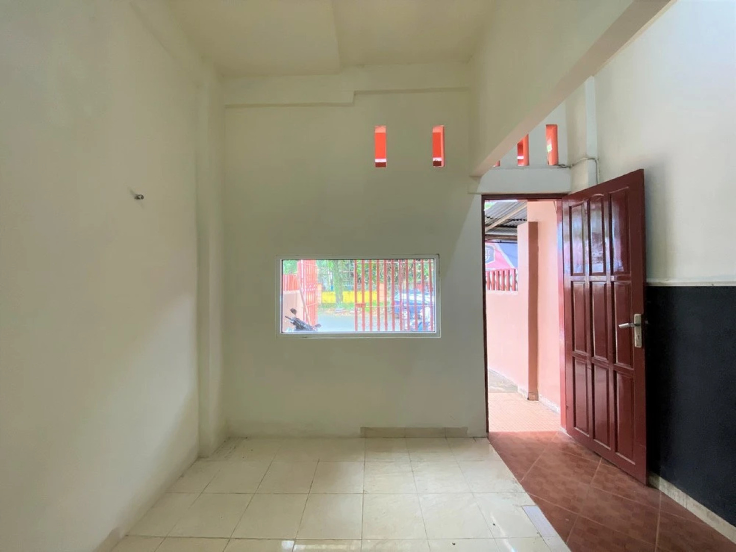 RedDoorz near GOR Lagaligo Palopo